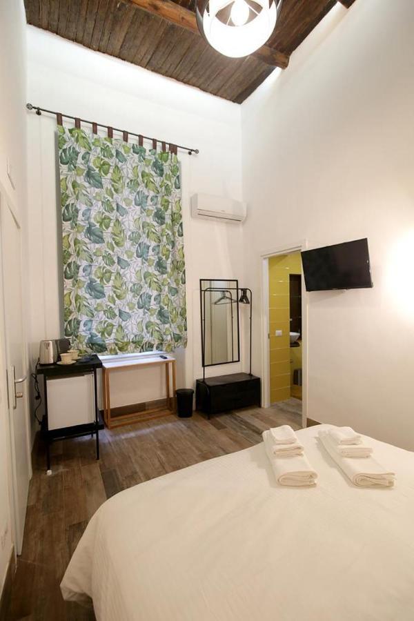 Antica Residenza Fusco Hotel Napoli Bagian luar foto